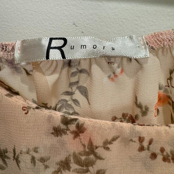 Rumors Pink Floral Top - Picture 4 of 4